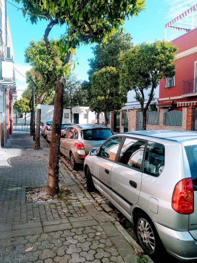 Wish Suite Barrio De Leon En Triana Seville Exterior photo